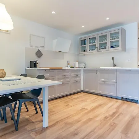 Vilamar: Apartamento Renovado Delante Del Mar * Cambrils