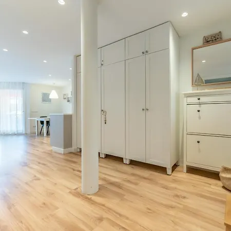 Vilamar: Apartamento Renovado Delante Del Mar Apartment