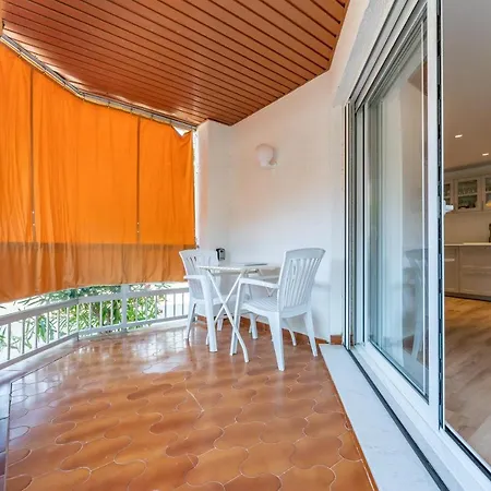 Vilamar: Apartamento Renovado Delante Del Mar *