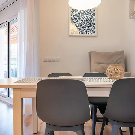 Vilamar: Apartamento Renovado Delante Del Mar Apartment *