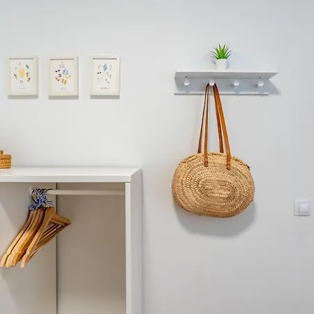 Vilamar: Apartamento Renovado Delante Del Mar Apartment *